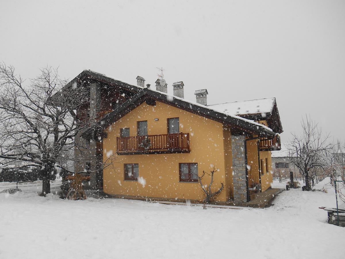 La Vigne De Papagran Aparthotel Aosta Exterior photo